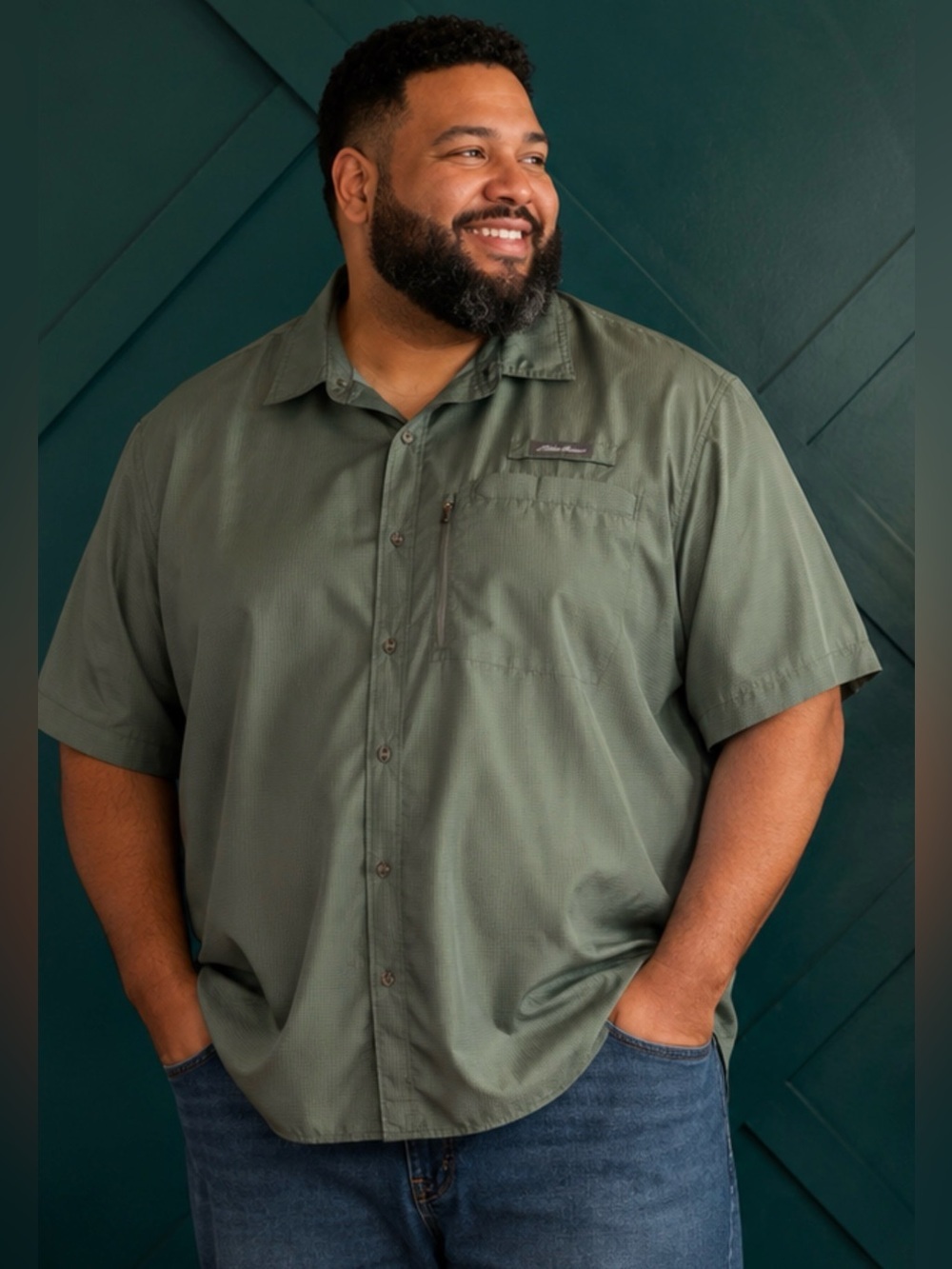 Eddie Bauer Men's Olive Short-Sleeve Button-Down Shirt